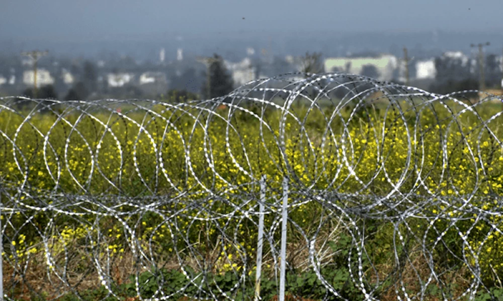 ”Σπρώχνουν” τους μετανάστες οι Τούρκοι να μπουν στην πράσινη ζώνη